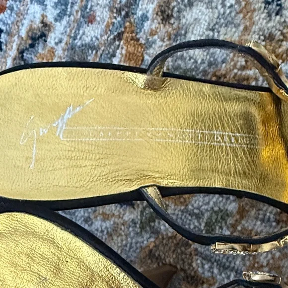 Giuseppe zanotti design Elegant Black and Gold diamond Women's strappy heels - Picture 6 of 6